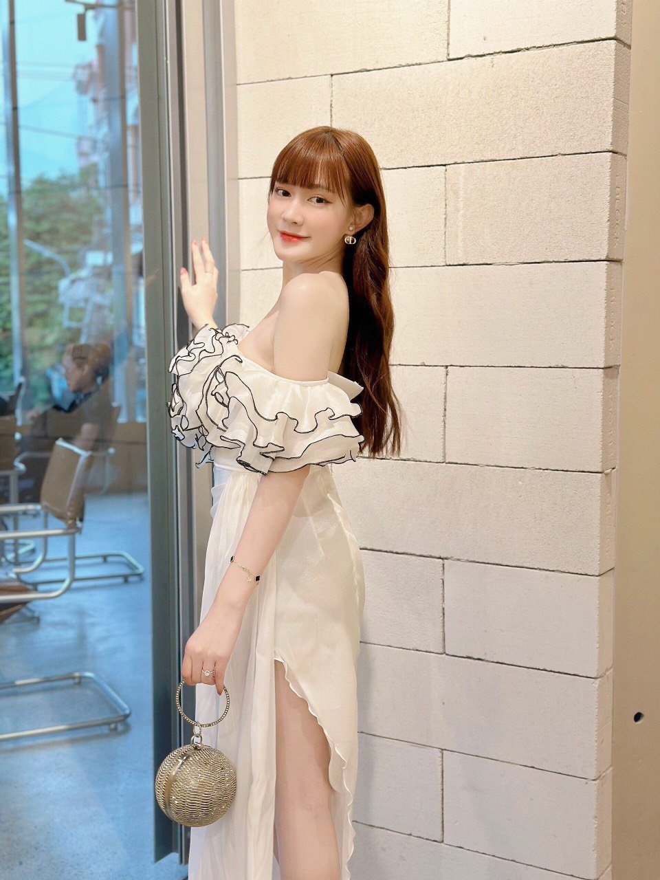Shop Bán Đầm Trắng Dự Tiệc Tại Biên Hòa