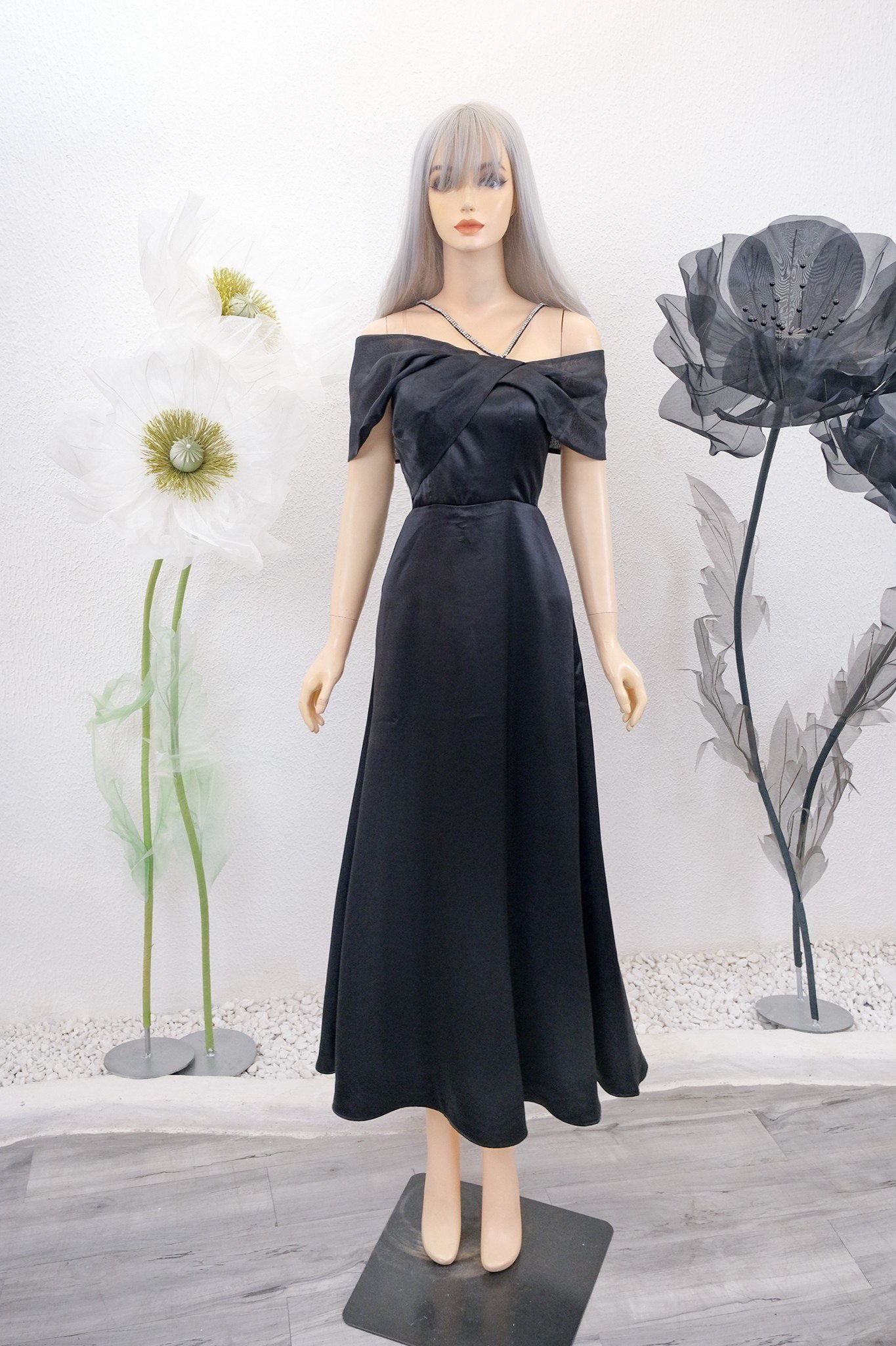 Shop Bán Đầm Đen Dự Tiệc Tại Biên Hòa